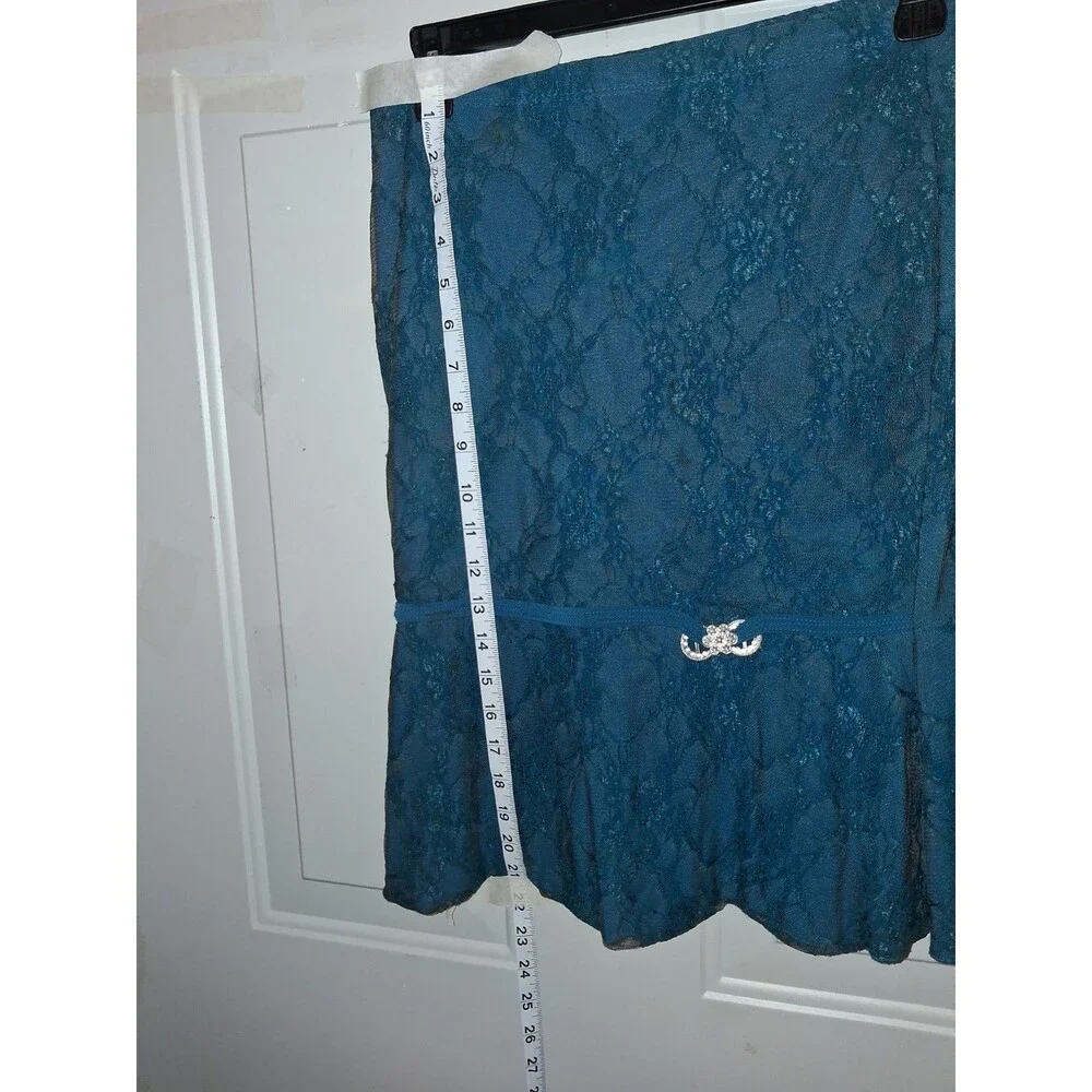 Jubi USA Vintage Y2K Boho Green Lace Overlay Skirt Rhinestone Detail Medium